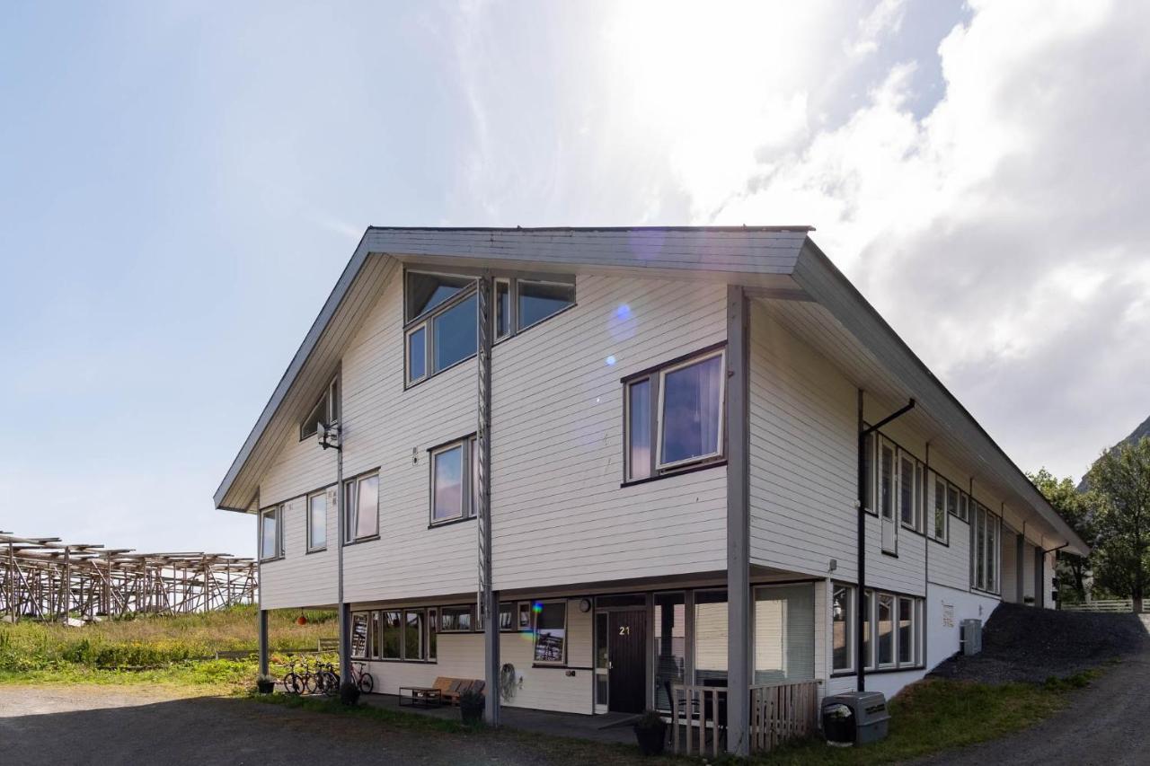 Reine Basecamp - Apartments & Rooms Exterior foto